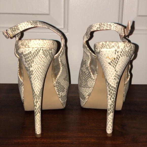 Snake Skin Slingback Peep Toe Pump - Picture 4 of 7